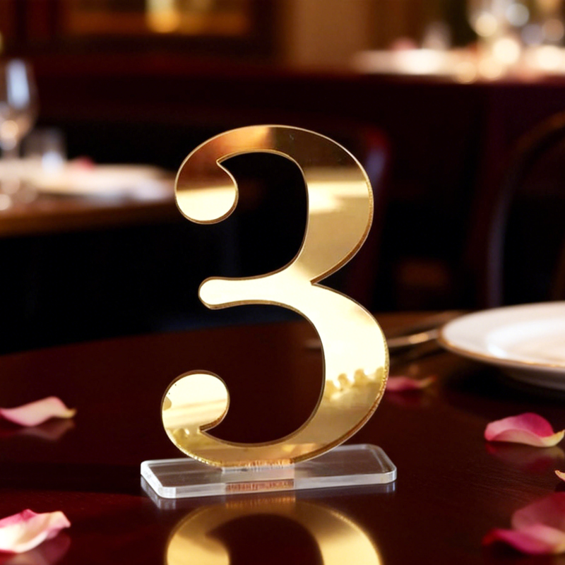 Table Number Gold - أرقام طاولات الزفاف مع حامل، أرقام